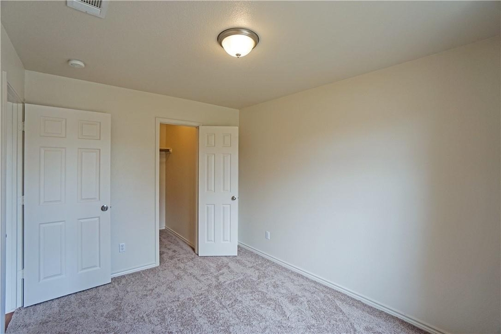 2903 Don Hill Ln - Photo 13