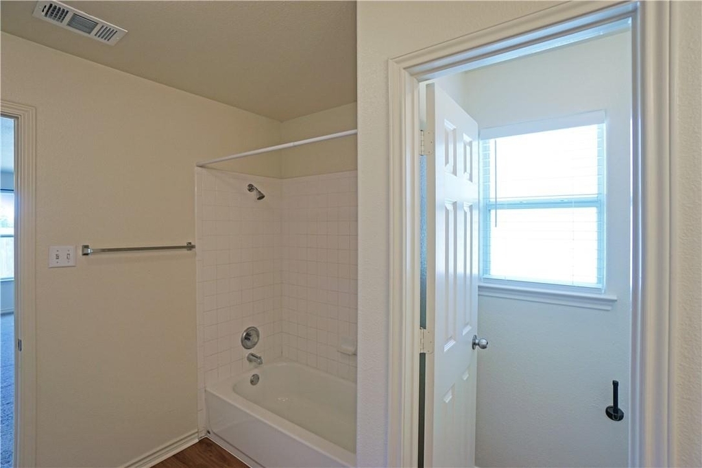 2903 Don Hill Ln - Photo 9