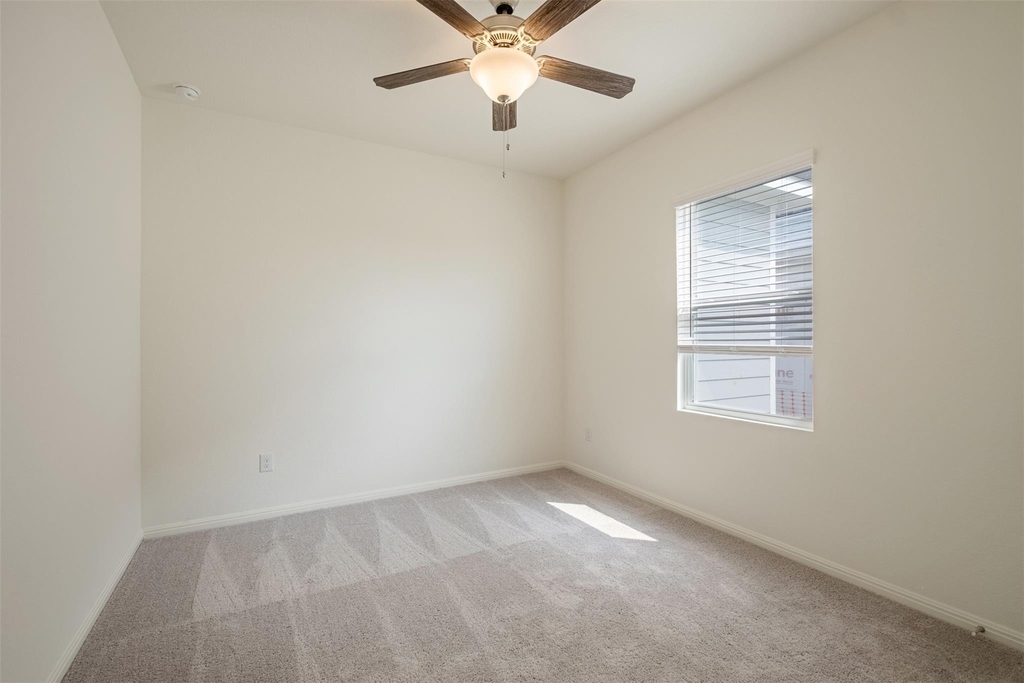 391 Wren Ln - Photo 18