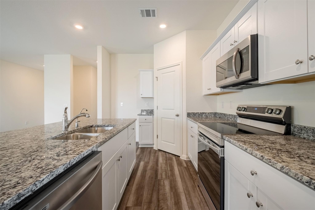 391 Wren Ln - Photo 8