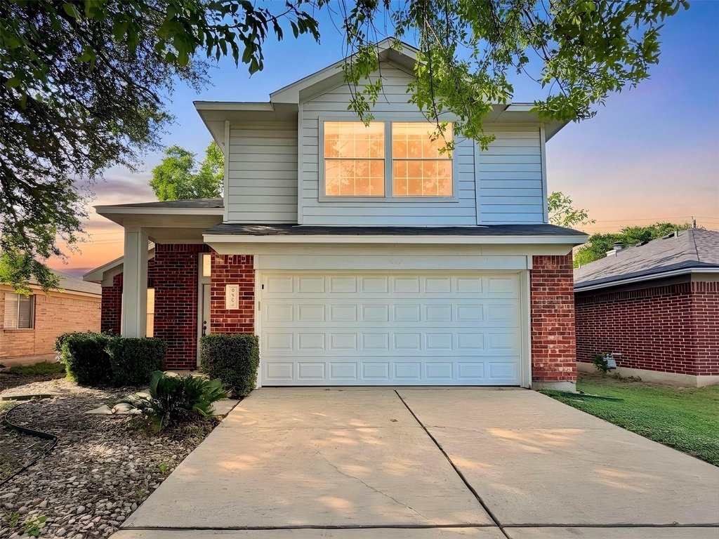 9802 Copper Creek Dr - Photo 0