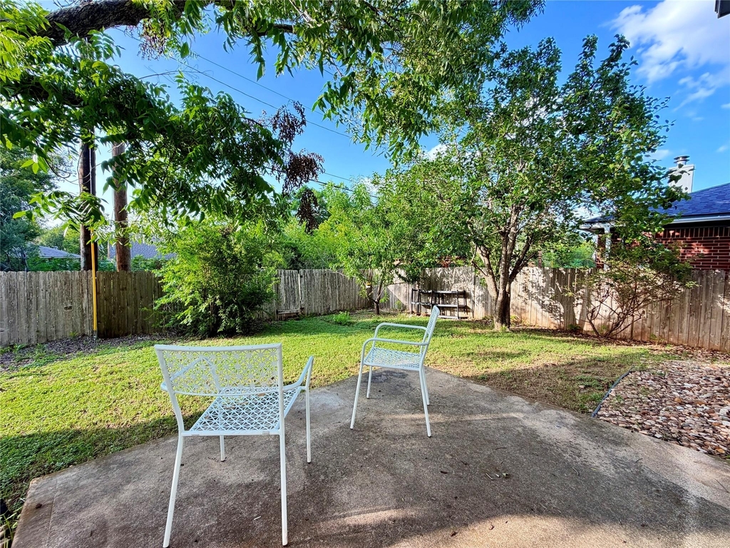 9802 Copper Creek Dr - Photo 35