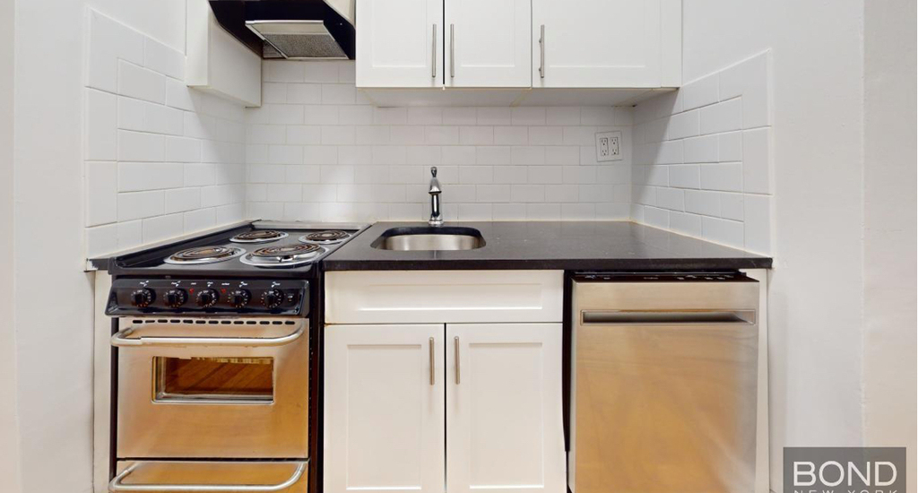 East 87th Street - Photo 1