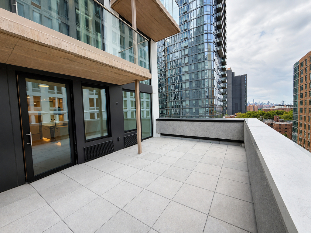 104 Fleet Place - Photo 1