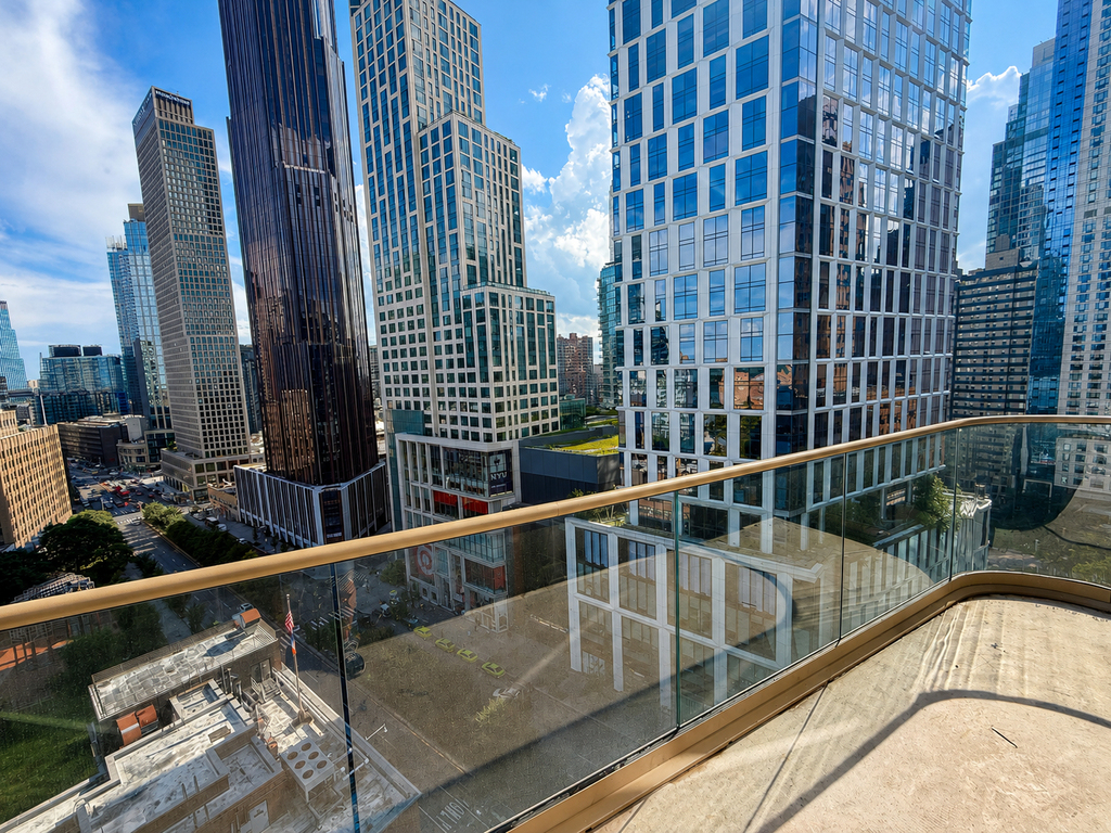 163 Willoughby Street - Photo 4