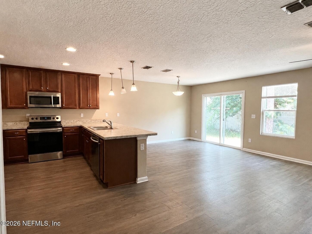 12168 Biarritz Street - Photo 2
