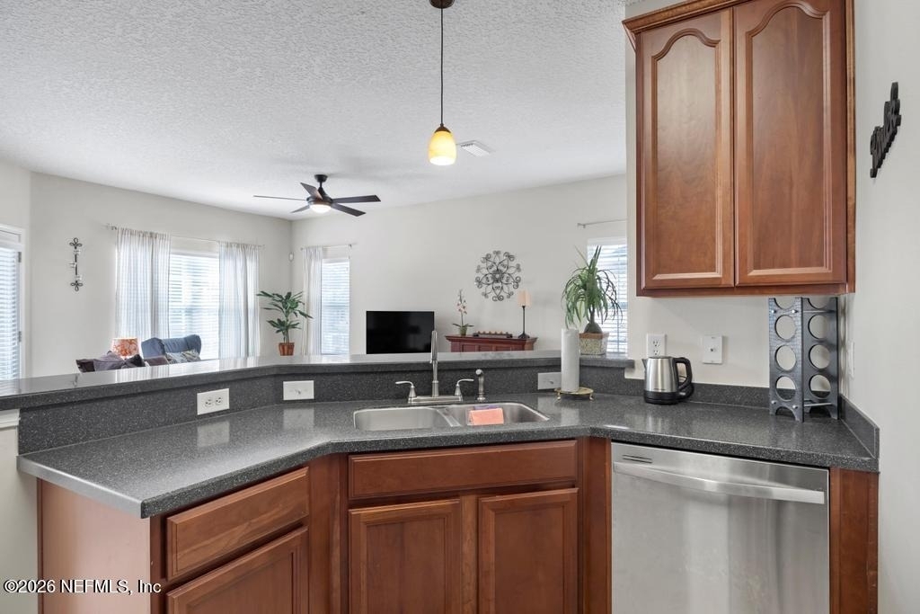 7157 Deerfoot Point Circle - Photo 16