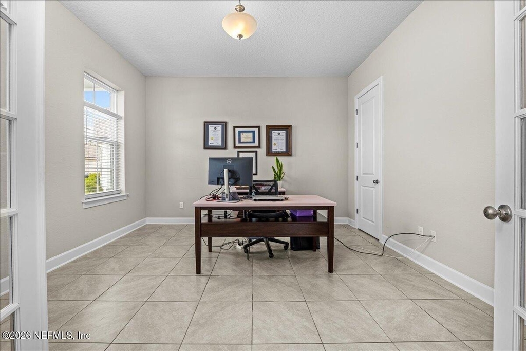 71 Lansing Court - Photo 5