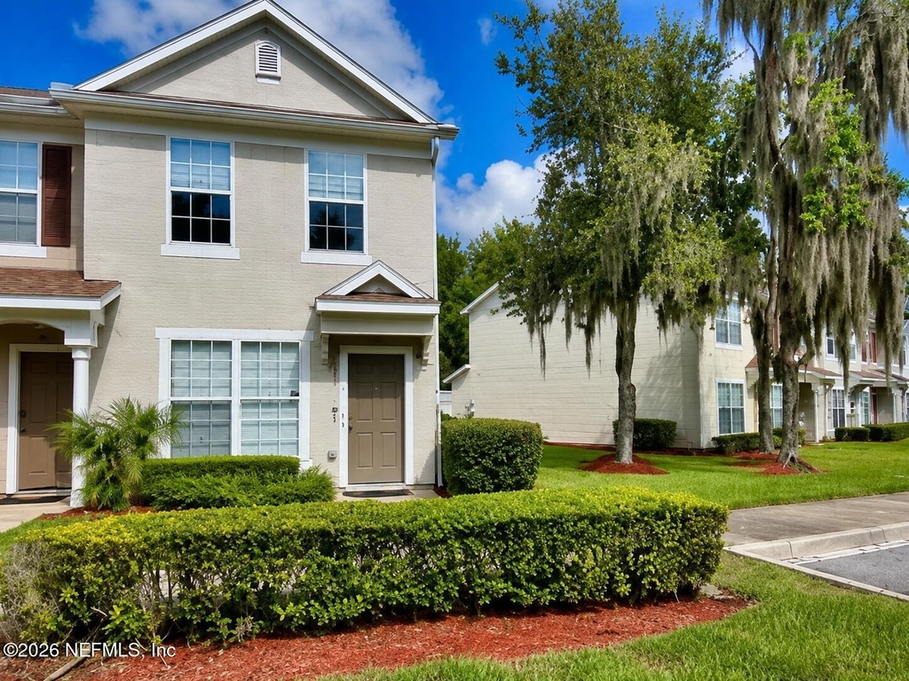 3563 Twisted Tree Lane - Photo 0
