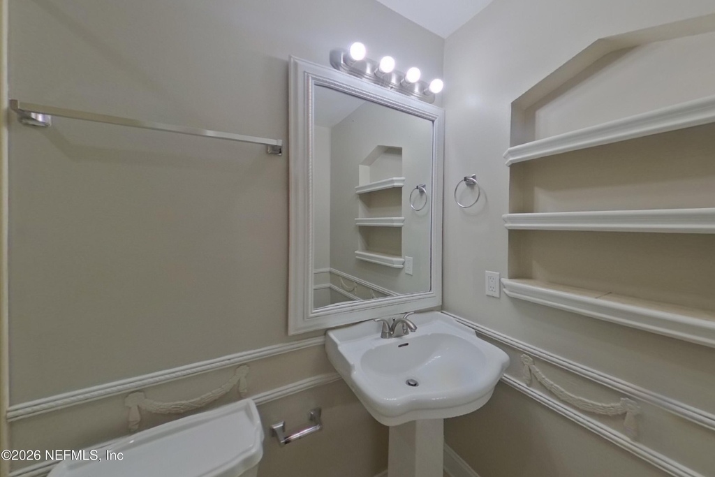 4324 Queensway Drive - Photo 6