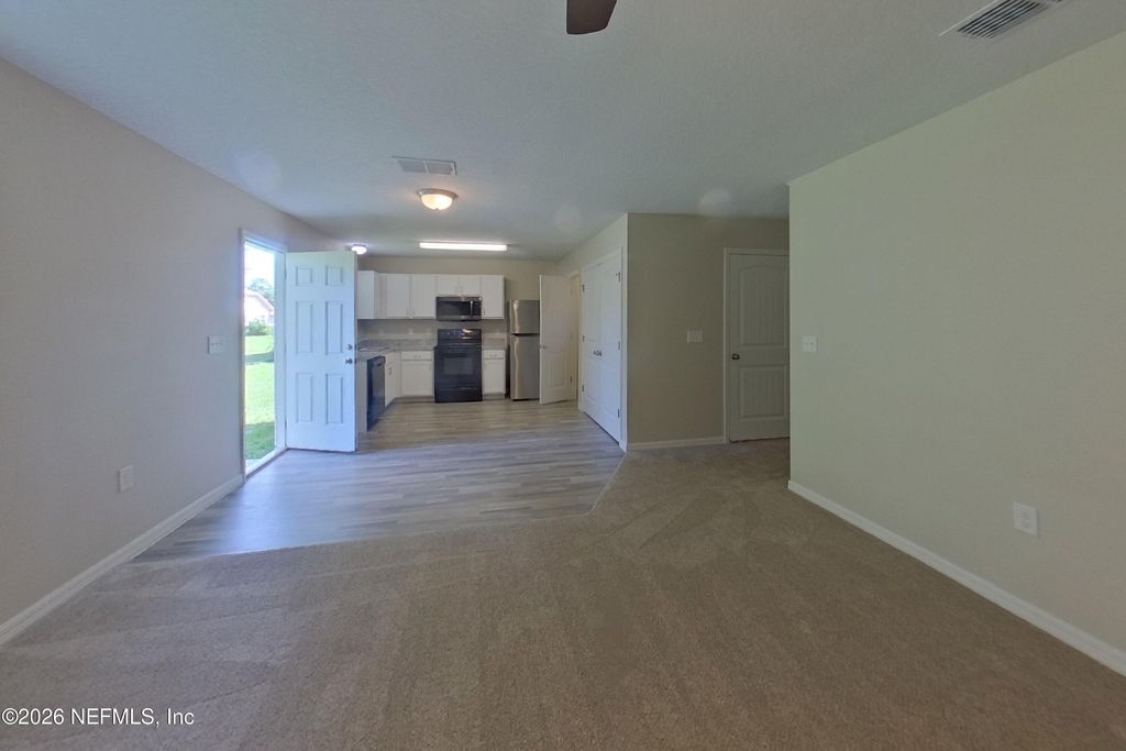 73 Bruce Lane - Photo 1