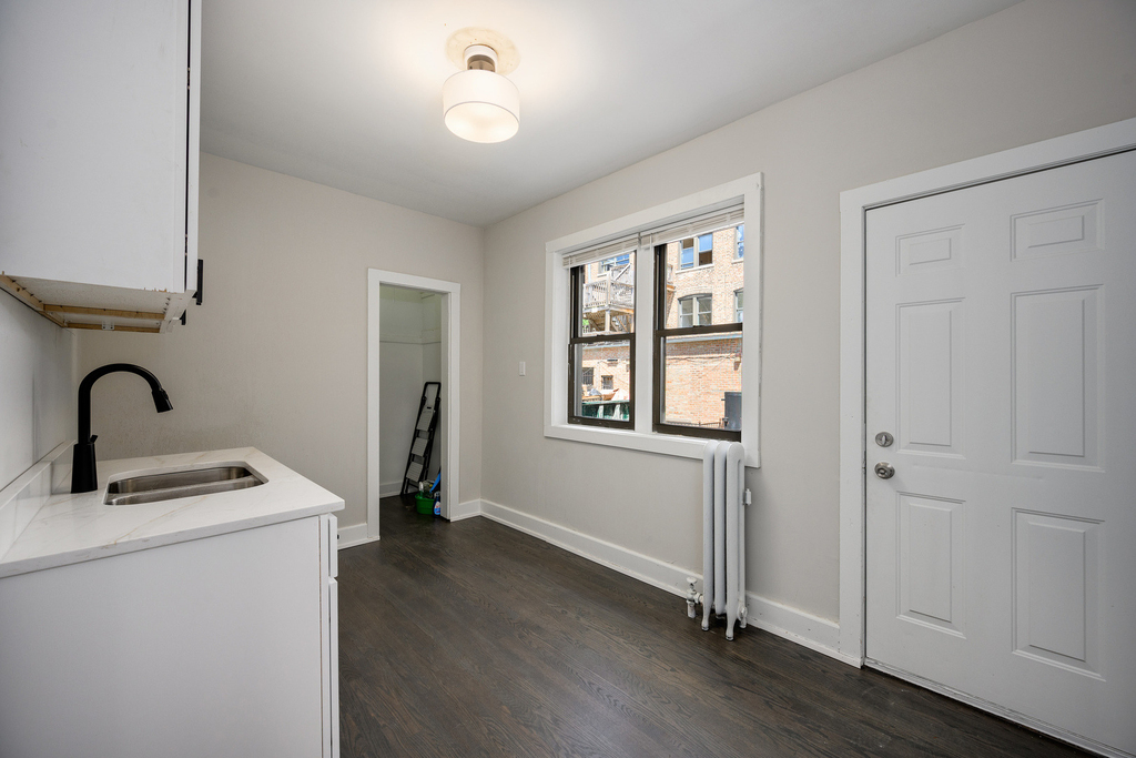 1206 W 83rd Street - Photo 9
