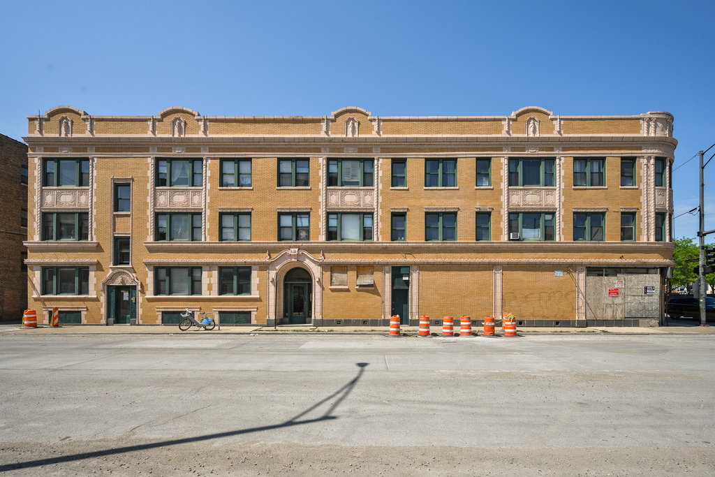 1206 W 83rd Street - Photo 0
