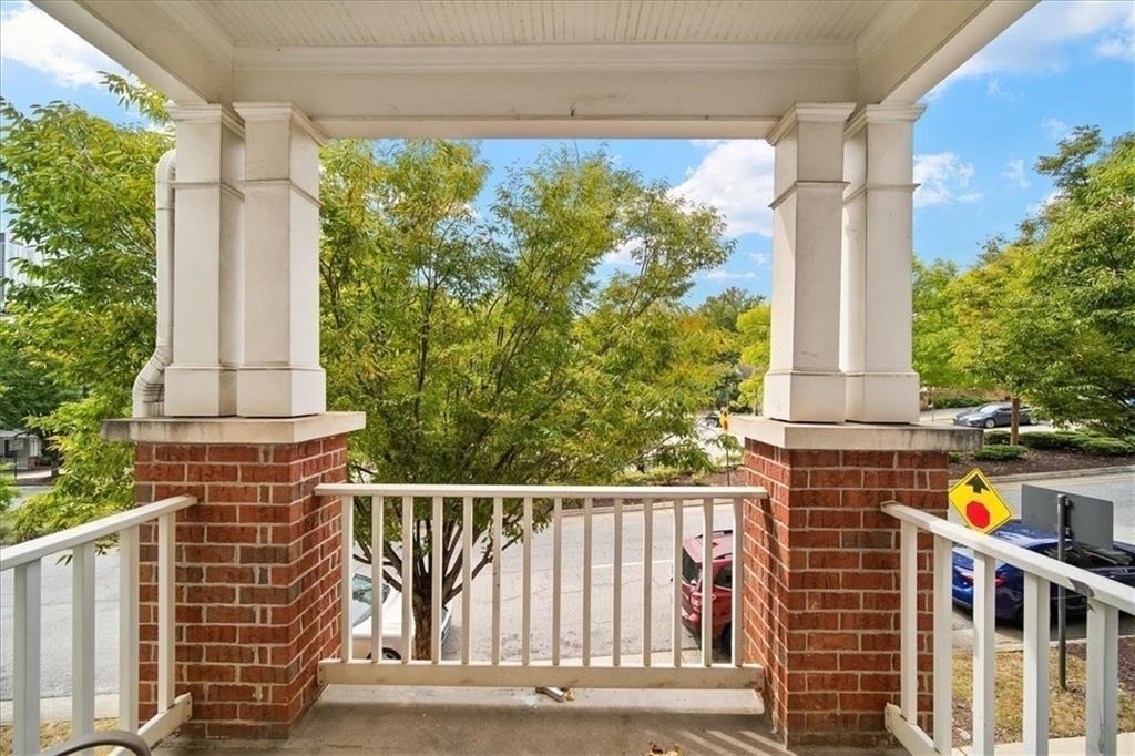 205 16th Street Nw - Photo 29