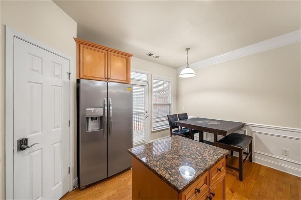 205 16th Street Nw - Photo 24