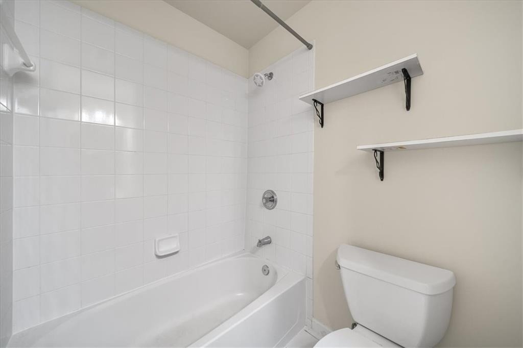 205 16th Street Nw - Photo 12