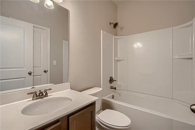 6811 Lancaster Crossing - Photo 16