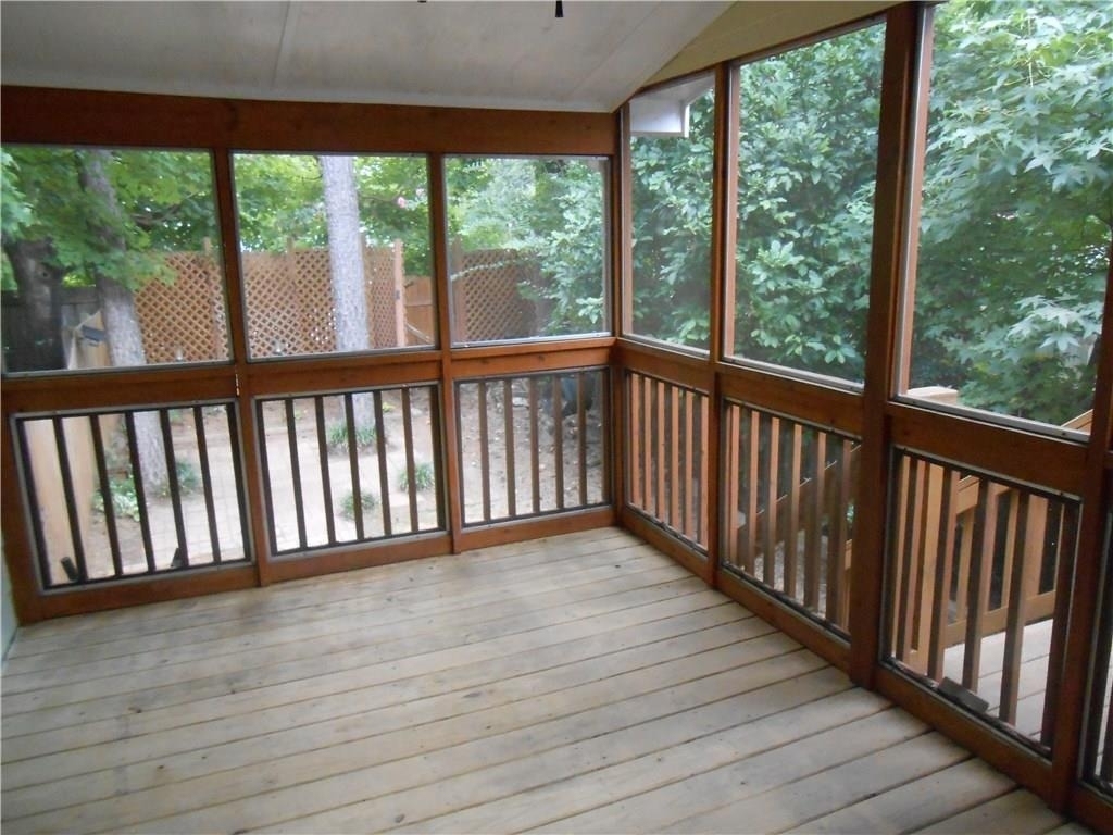 1135 Country Club Place Nw - Photo 4