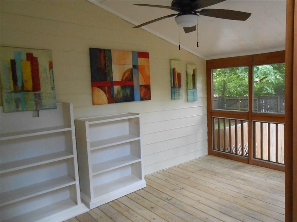 1135 Country Club Place Nw - Photo 21