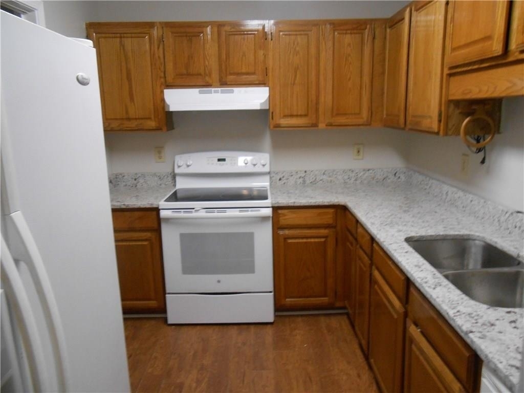 1135 Country Club Place Nw - Photo 6