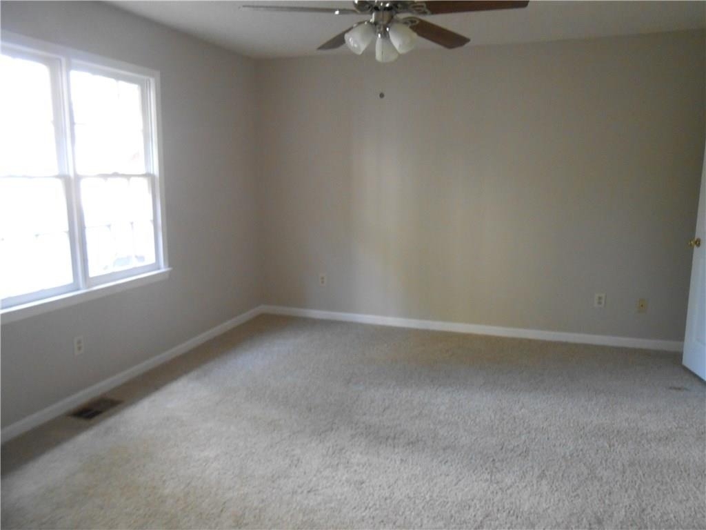 1135 Country Club Place Nw - Photo 17