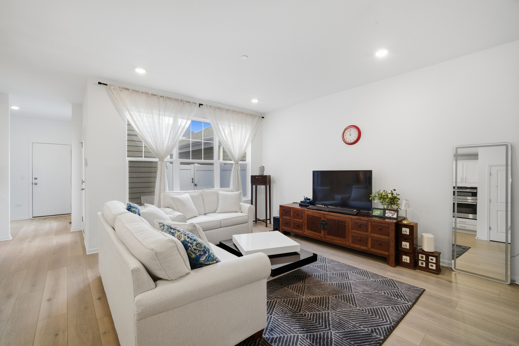 331 Didier Court - Photo 2