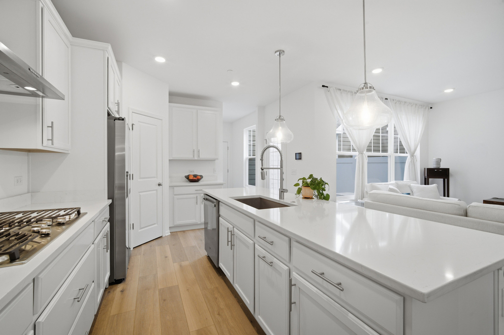331 Didier Court - Photo 6