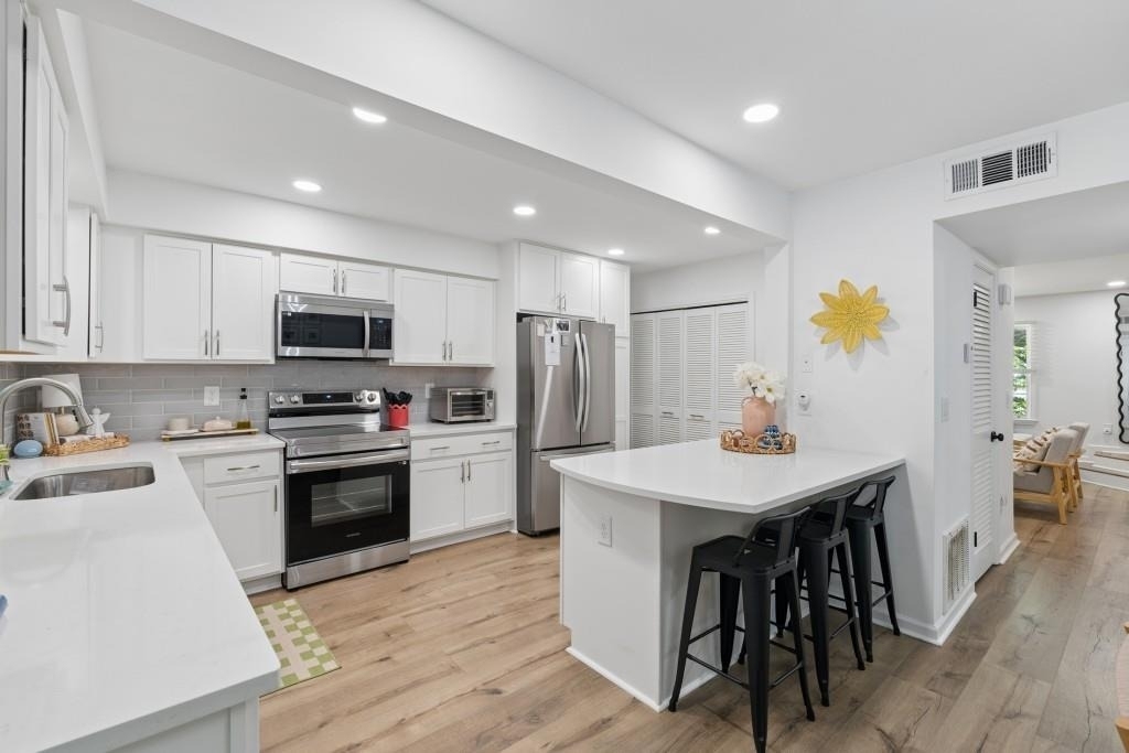 140 Amherst Place Nw - Photo 5