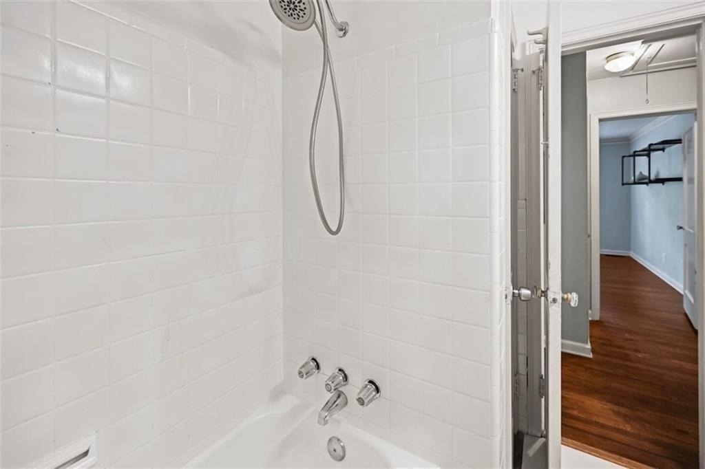 2654 Elsinore Street - Photo 12
