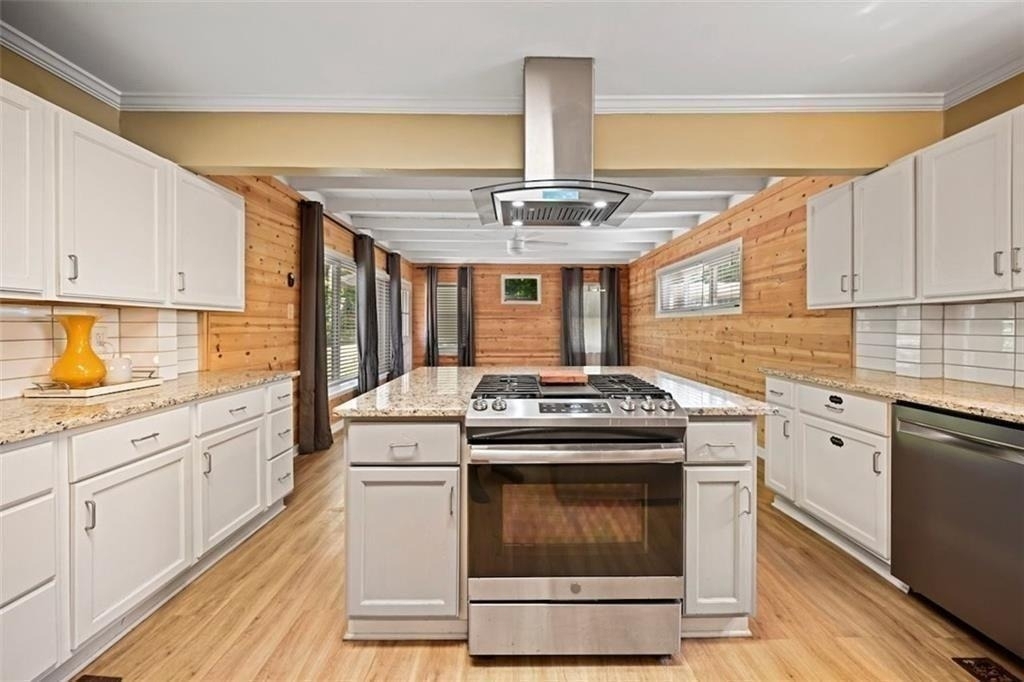 2654 Elsinore Street - Photo 7