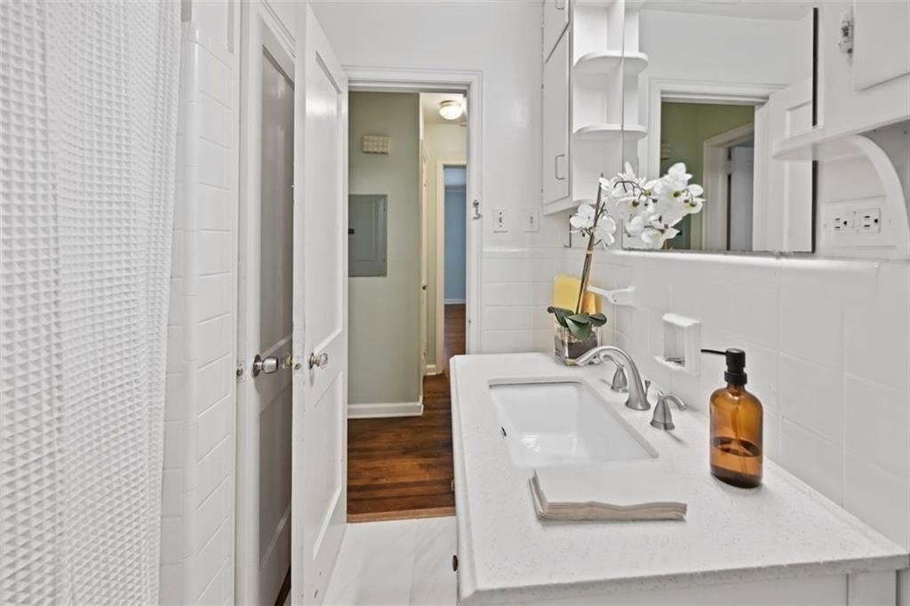 2654 Elsinore Street - Photo 11