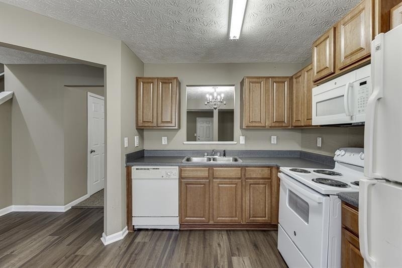 2883 Creek Bottom Court - Photo 6