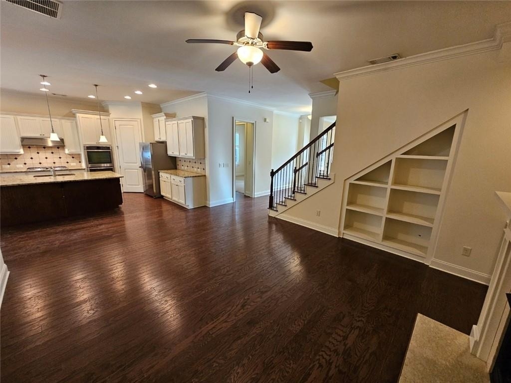 2104 Mcfarlin Lane - Photo 2