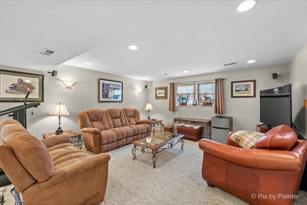930 Cornell Lane - Photo 11