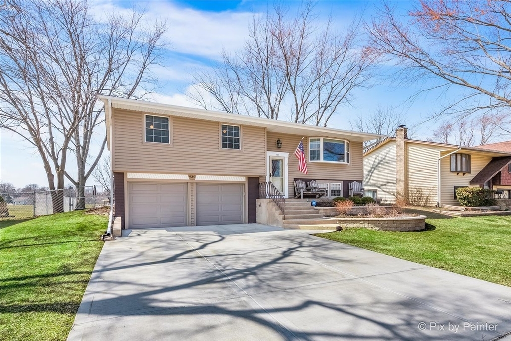 930 Cornell Lane - Photo 1