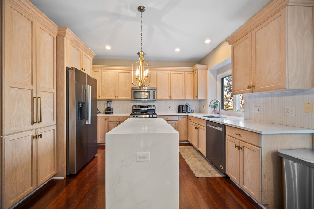 142 N Dixon Drive - Photo 12