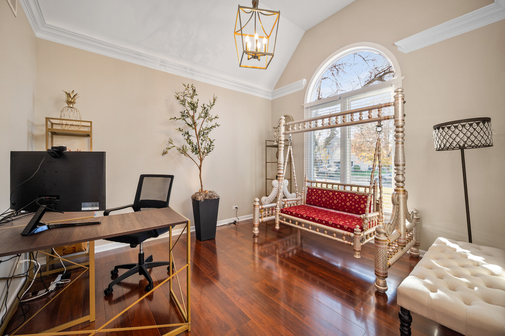 142 N Dixon Drive - Photo 3