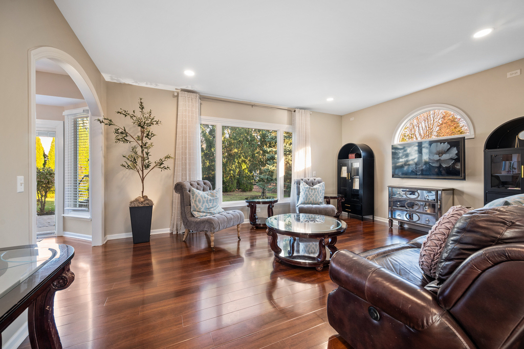 142 N Dixon Drive - Photo 8