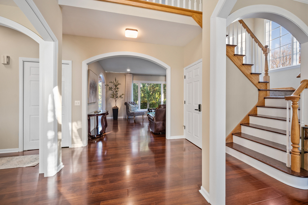 142 N Dixon Drive - Photo 5