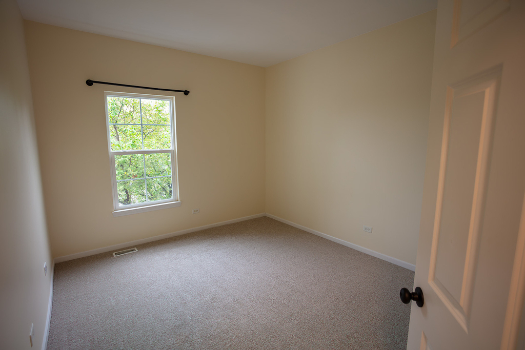 23045 Ironwood Drive - Photo 10