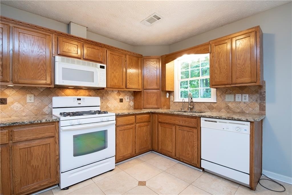 127 Angela Lane - Photo 15