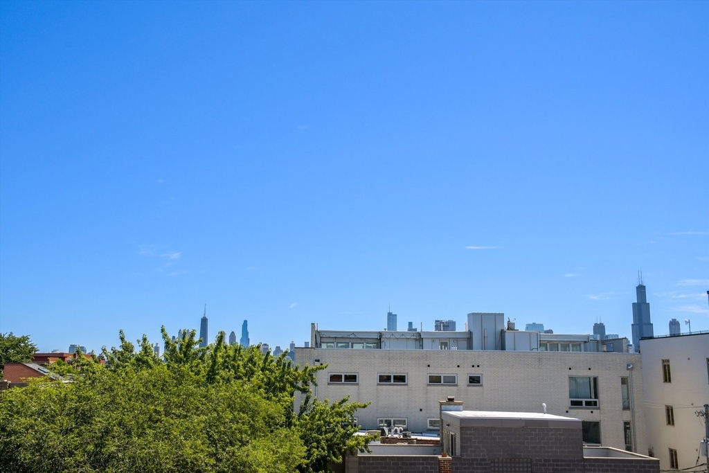 2027 W Race Avenue - Photo 21