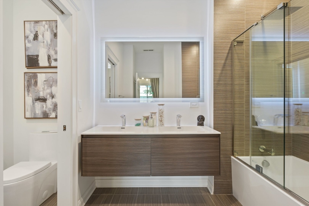 2027 W Race Avenue - Photo 15