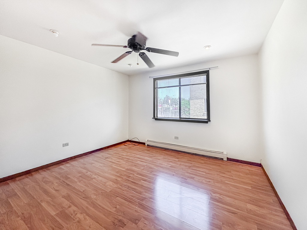 7214 W Wrightwood Avenue - Photo 10