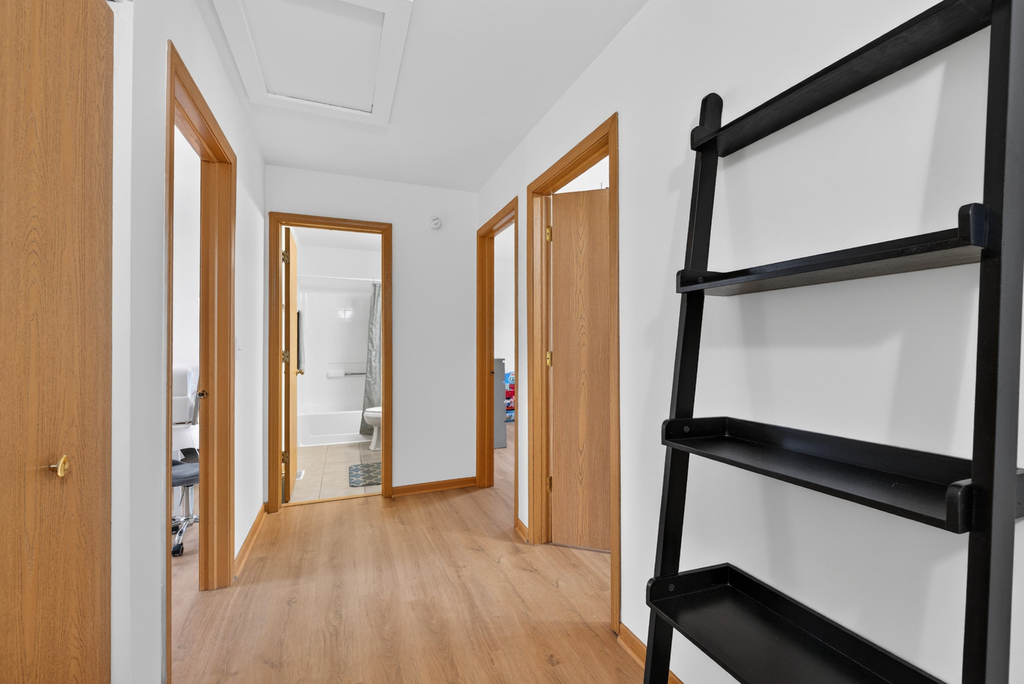 939 Four Seasons Boulevard - Photo 16