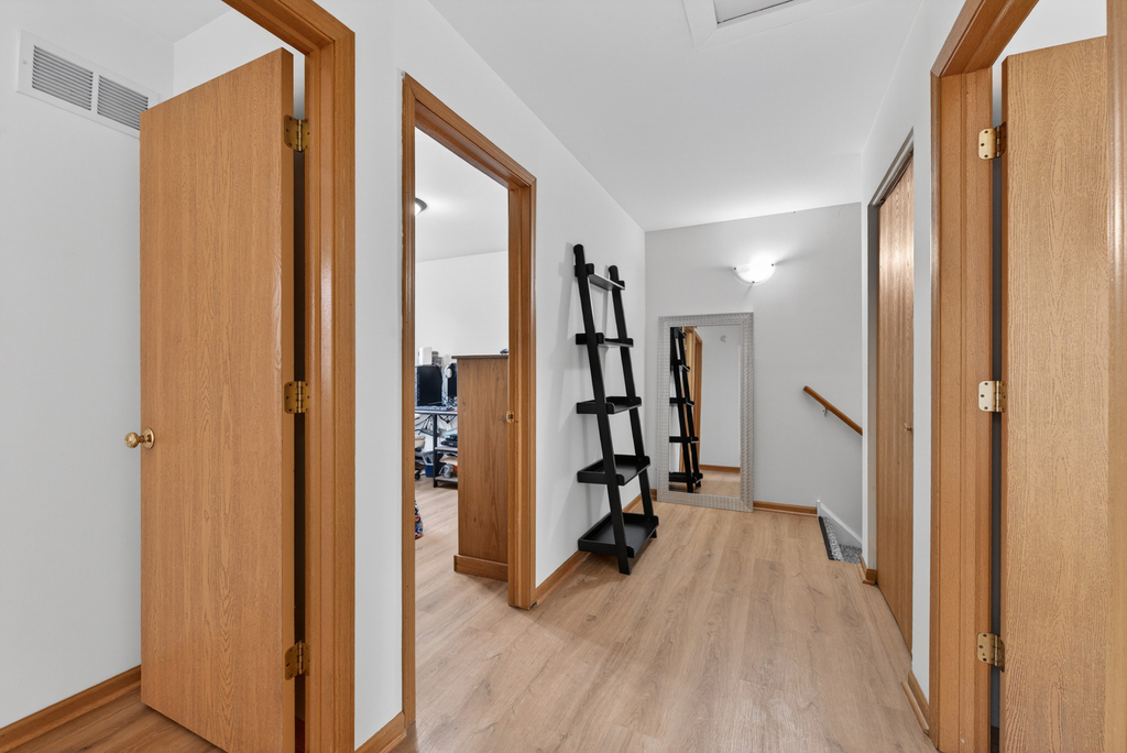 939 Four Seasons Boulevard - Photo 15