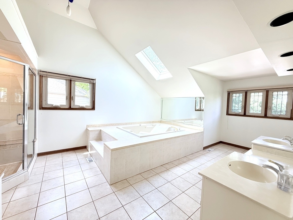 2318 River Woods Drive - Photo 22