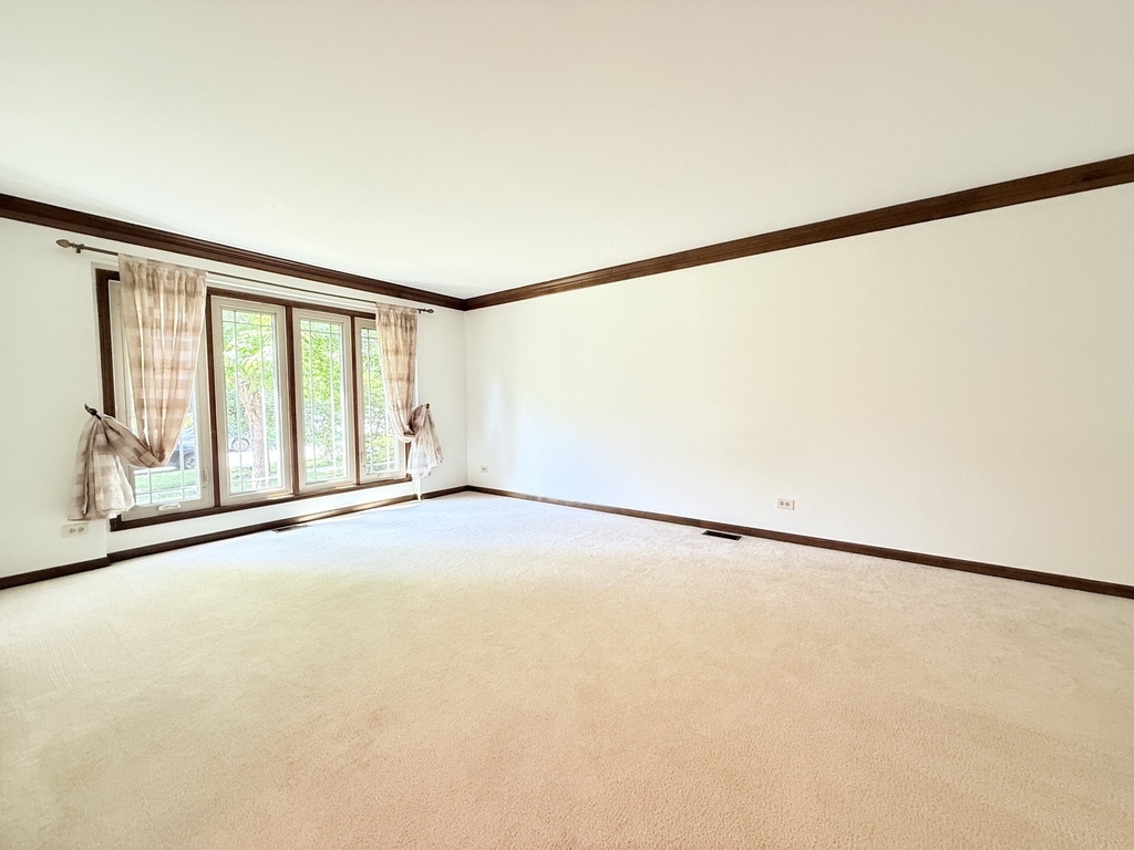 2318 River Woods Drive - Photo 3