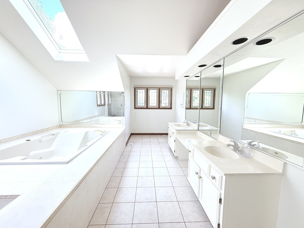 2318 River Woods Drive - Photo 20