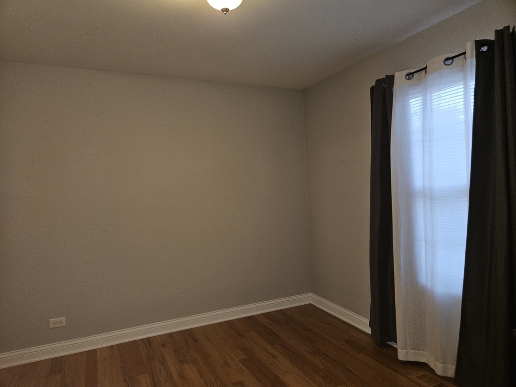 1 Linden Court - Photo 12